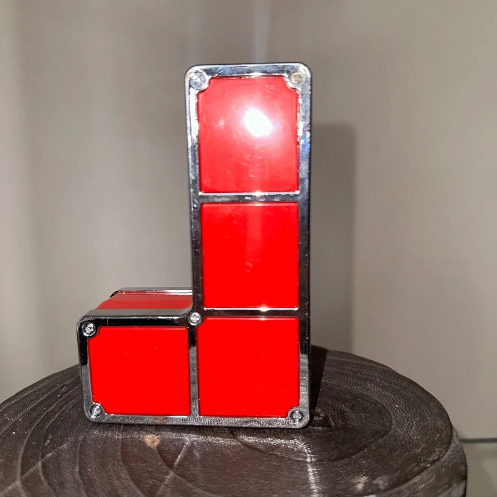 Tetris red L plastic figurine